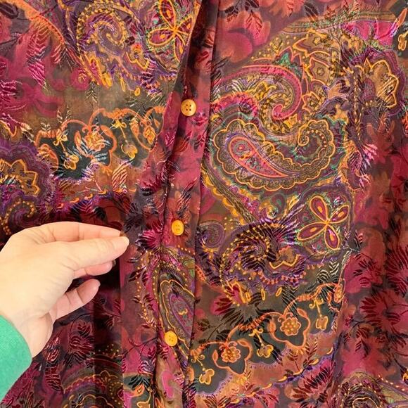 Victoria's Secret Gold Label Semi Sheer Paisley Print Button Down Top Si… - Picture 6 of 11